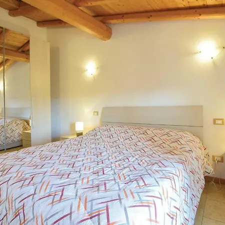 Two-bedroom In Bussolengo * Pastrengo